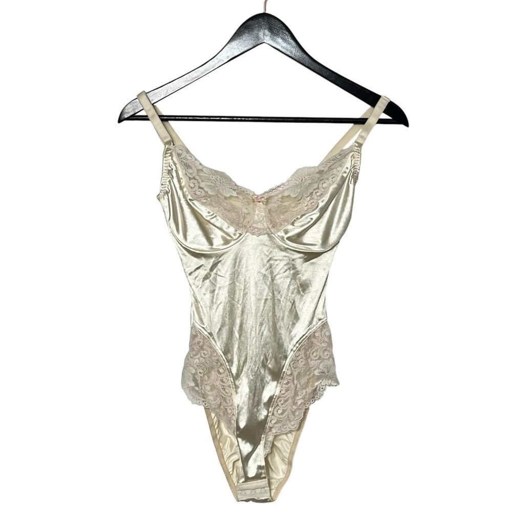 Vintage 70s OLGA Bodysuit Teddy Shapewear 34D Satin Second Skin Lace Floral